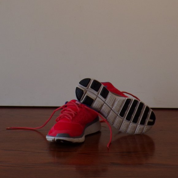 Nike Free 7.0 Running Shoes - Picture 4 of 5